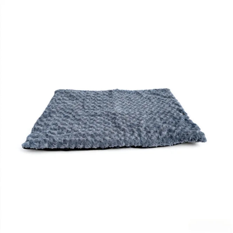 Self-Heating Pet Pads Blanket Puppy Pad Warm Cushion Mat For Cats Dogs Washable Pets With Thermal Body Heat Reflecting Core Pads