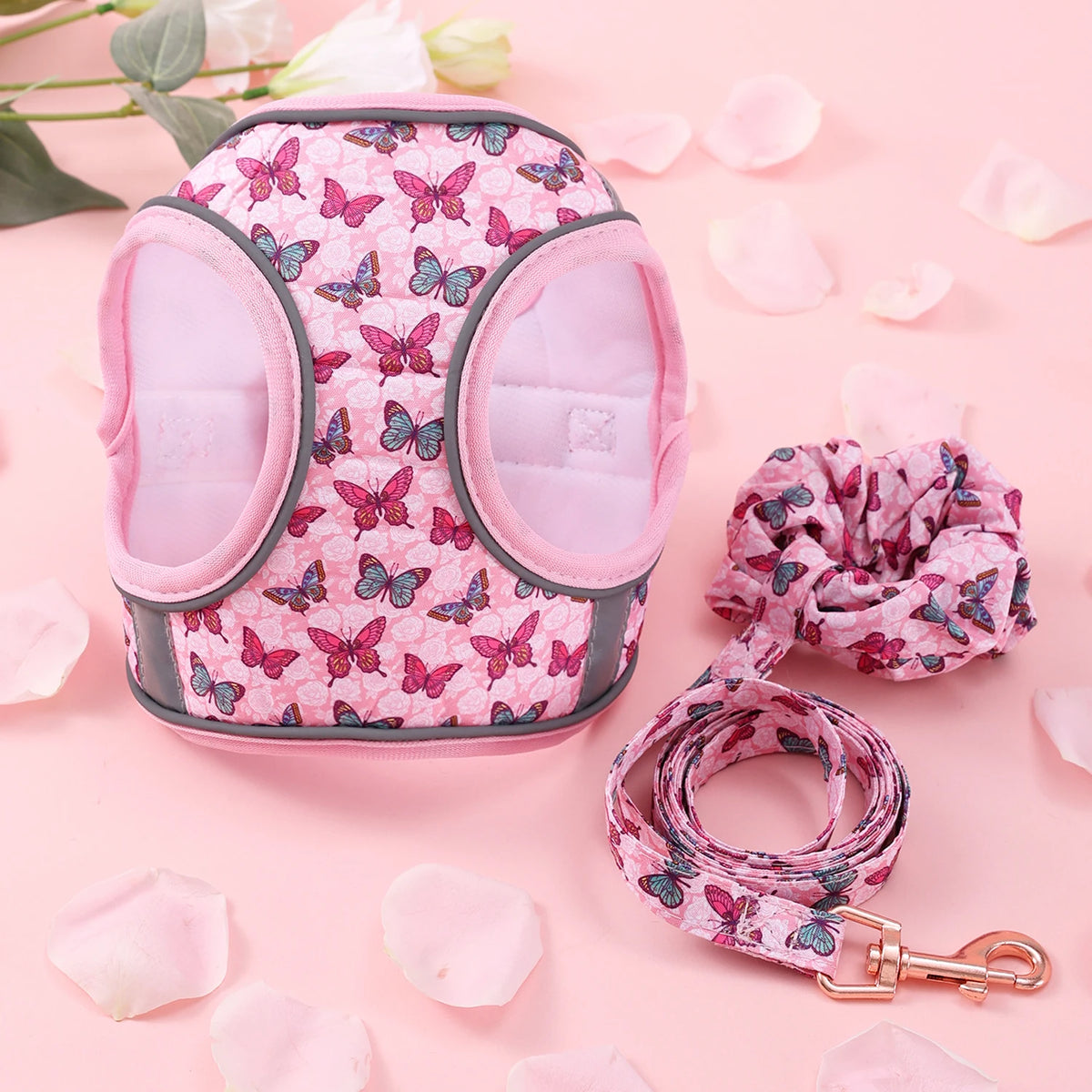 Small Dog Harness Leash Set Cute Traction Bracelet Medium Cat Collar Suit Soft Puppy Vest Harness Adjustable Pet Accessories